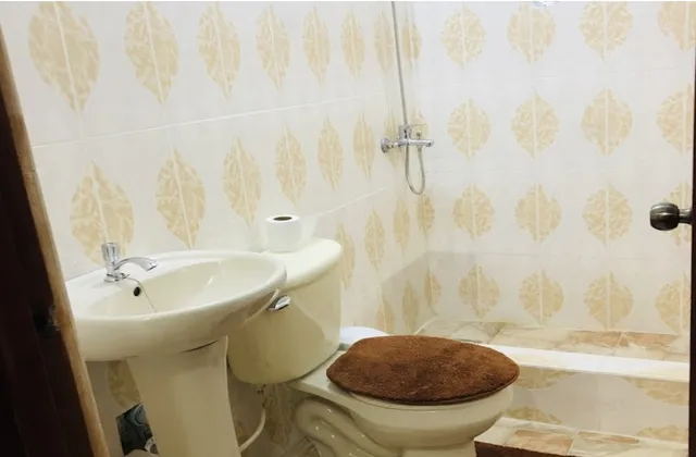 Hotel Familiar Dona Nida La Cienaga Room Bathroom